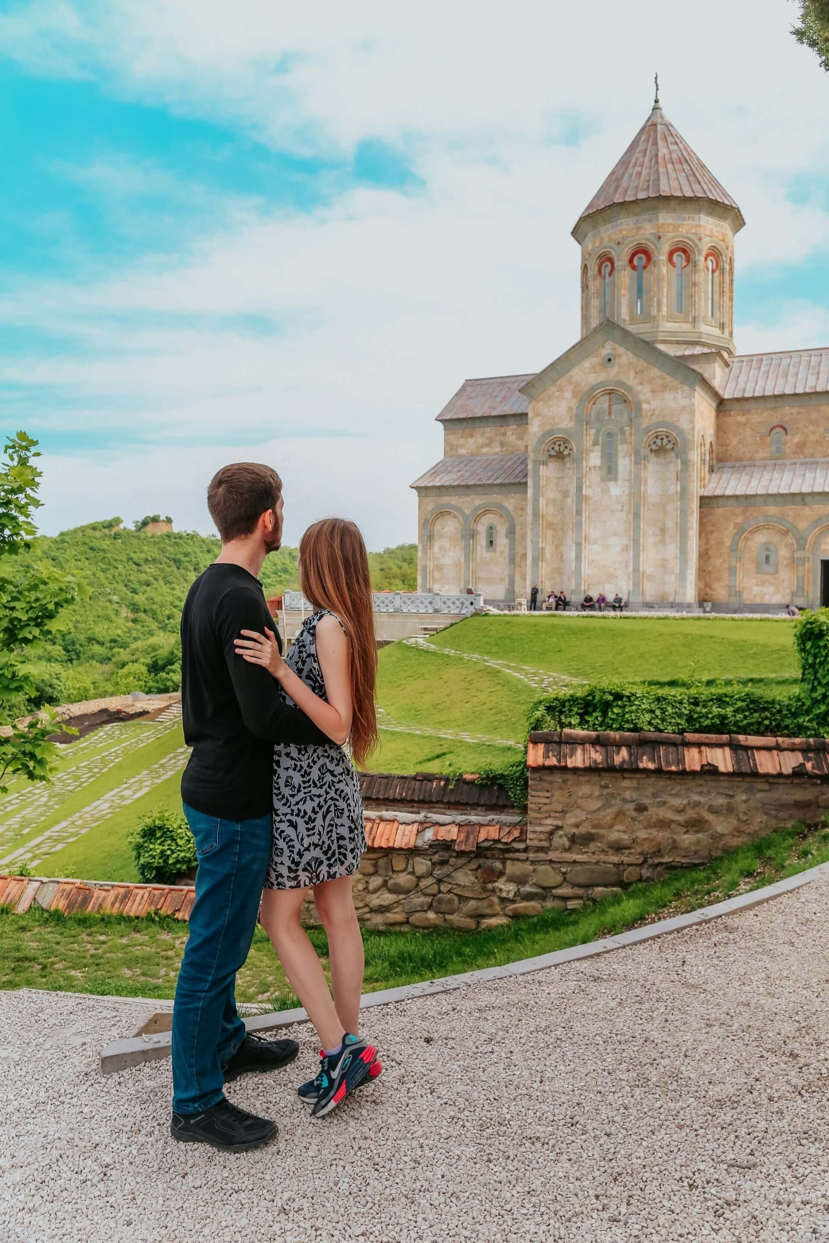 Kakheti Group Tour: Bodbe, Sighnaghi & Wine Tasting Experience